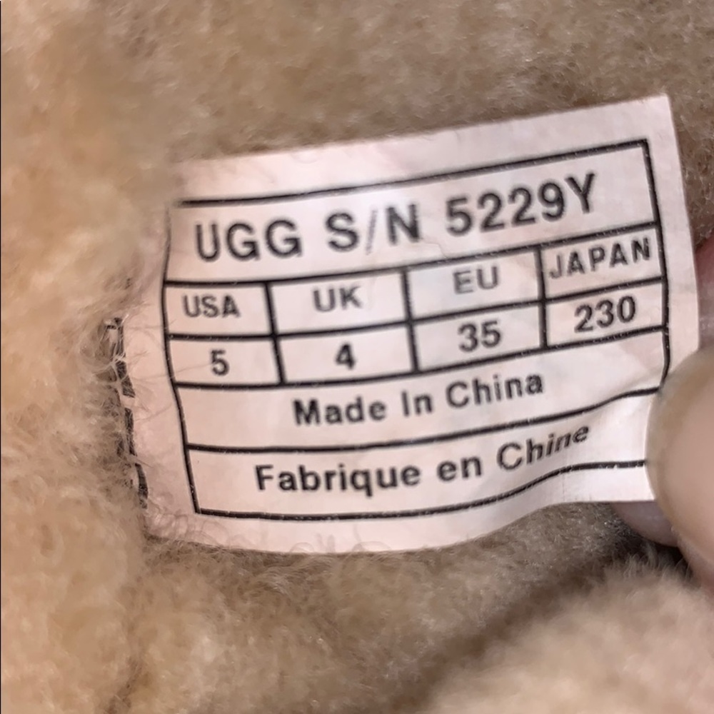 Ugg Classic tall II boot size 5 - Picture 6 of 6